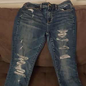 American Eagle SuperStretch Destructed Jeans: 4S